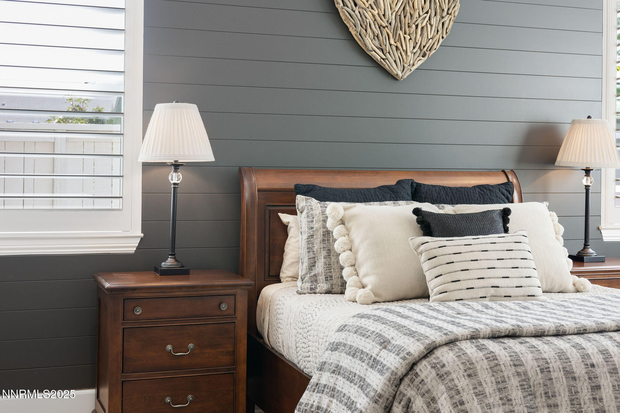 55-web-or-mls-5518 Dapplegray_-41