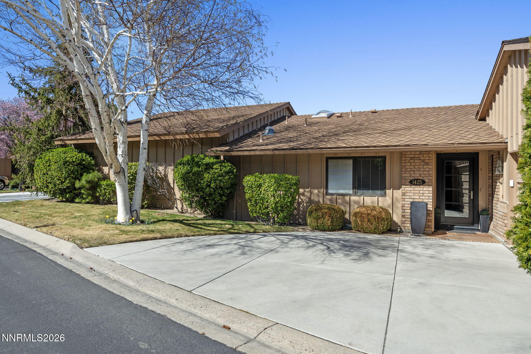 1-web-or-mls-DSC02474