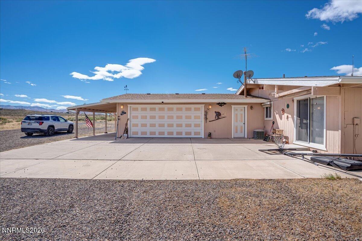 1780 Amber Way