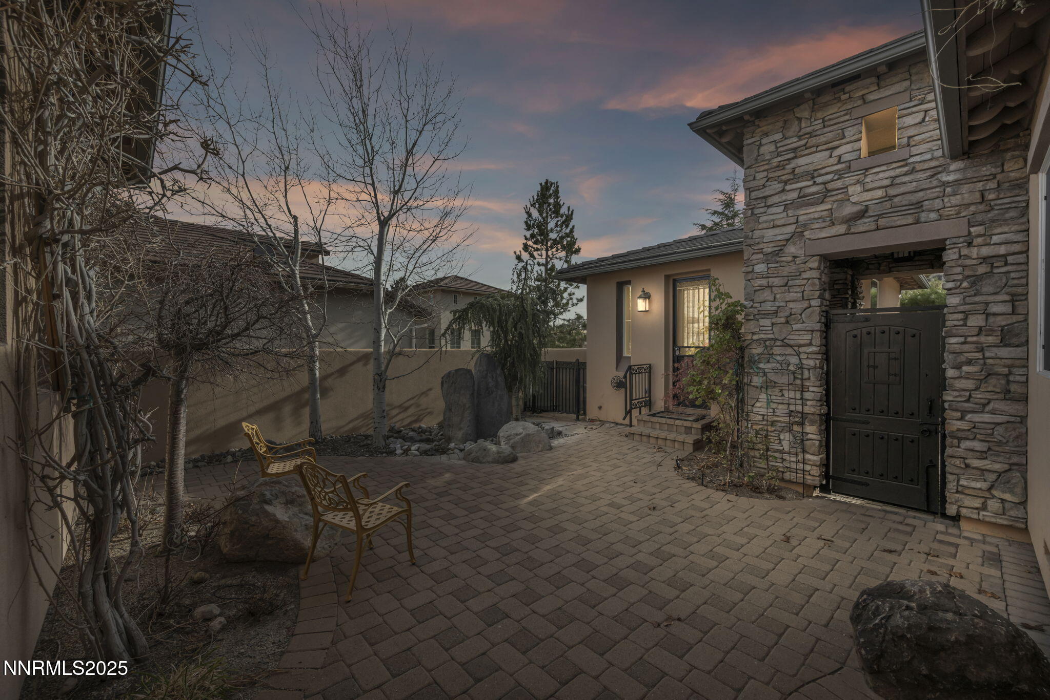 107-web-or-mls-10100-via-ponte