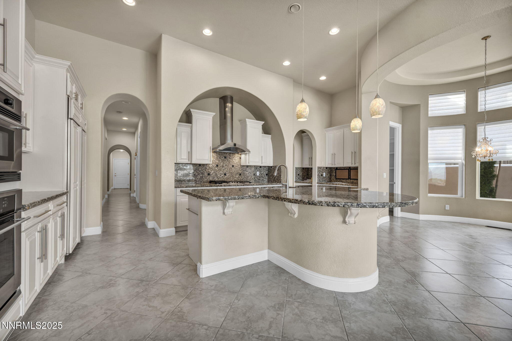 190-web-or-mls-10100-via-ponte