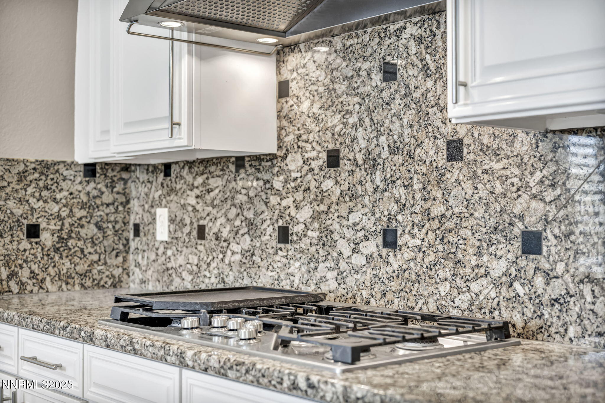 186-web-or-mls-10100-via-ponte