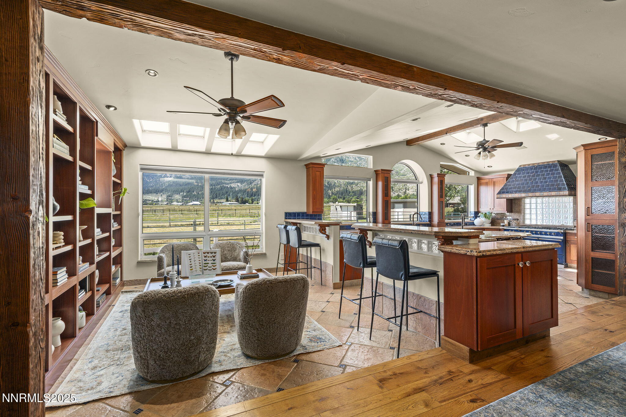 23-web-or-mls-_DSC5025