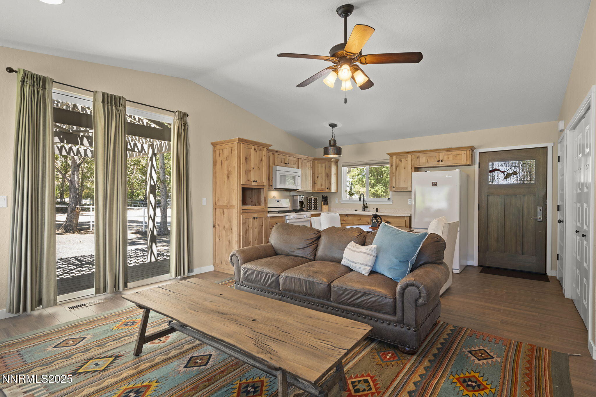 48-web-or-mls-_DSC5145