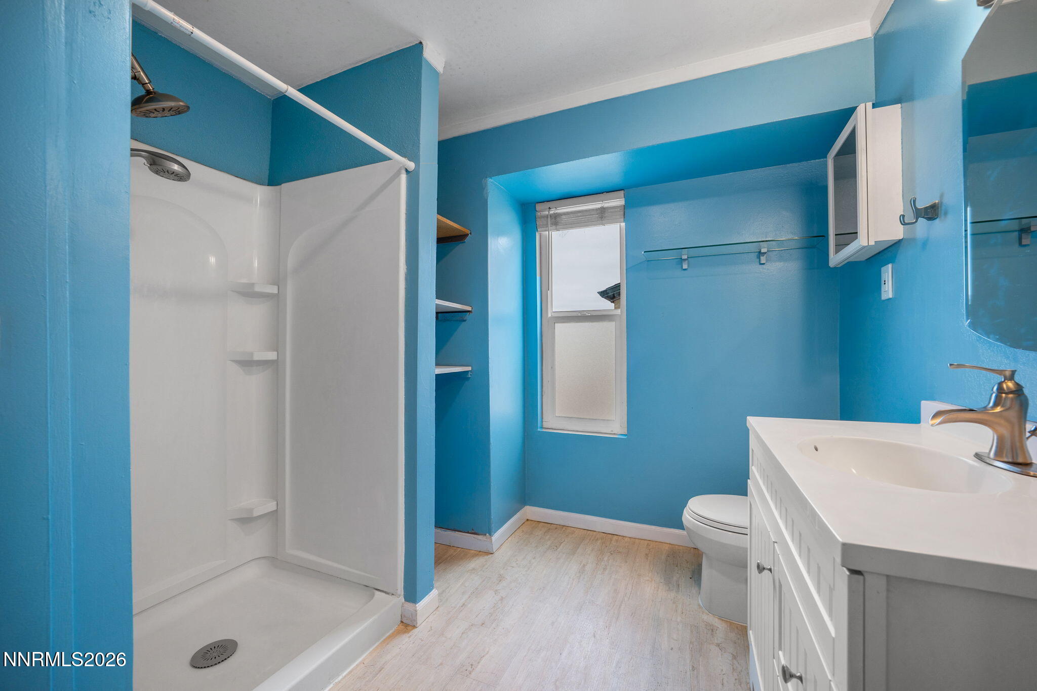 2-web-or-mls-3923 Clear Acre Ln 178-4