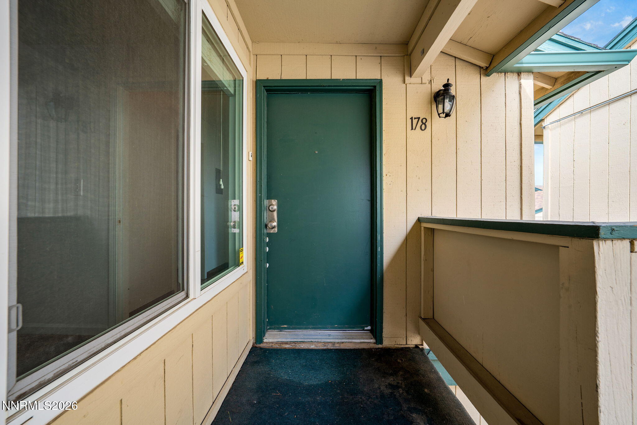 18-web-or-mls-3923 Clear Acre Ln 178-17