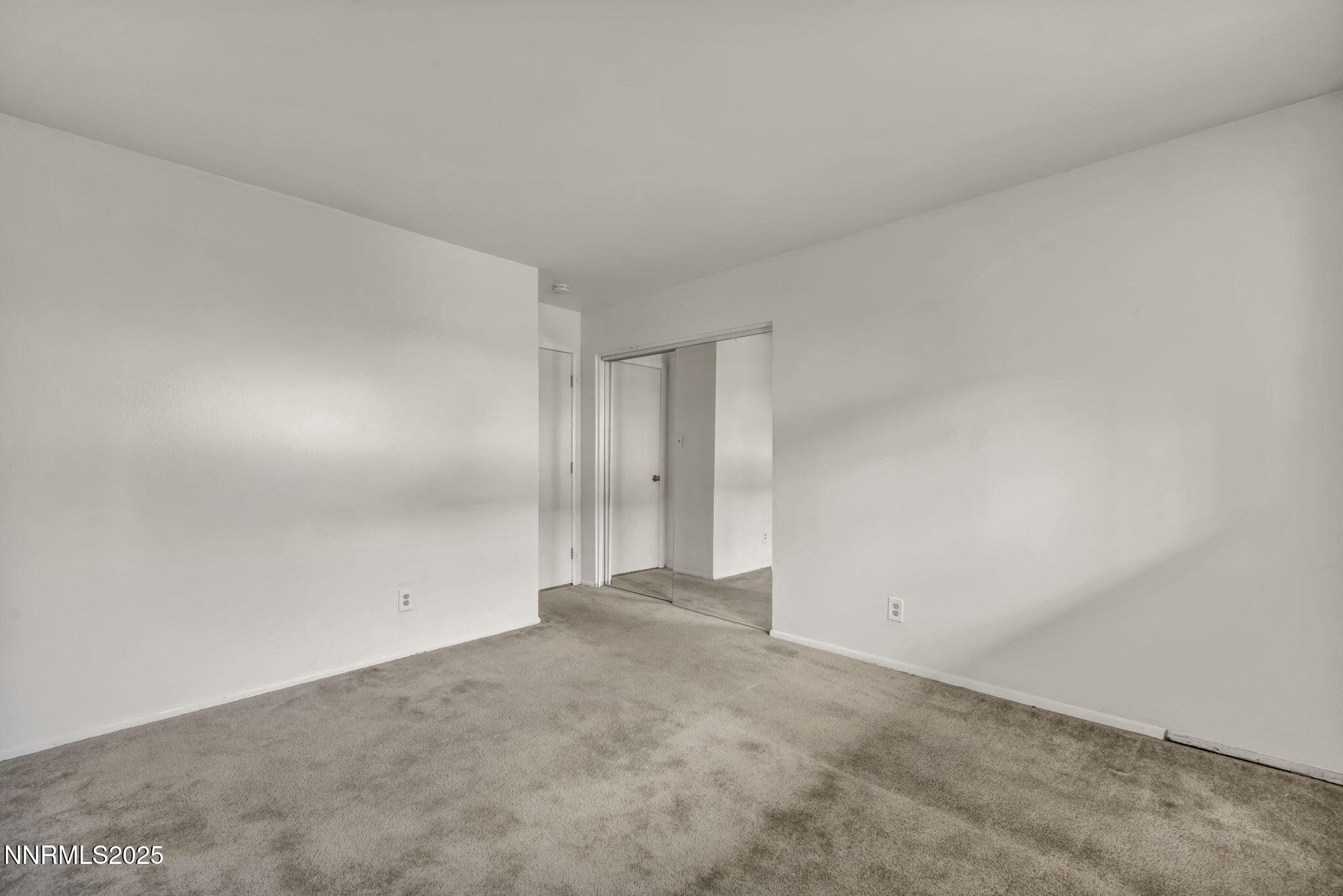 59-web-or-mls-3200-lodestar-ln