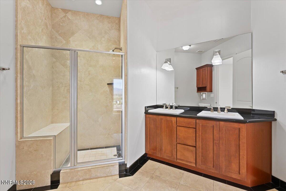 2nd Bathroom