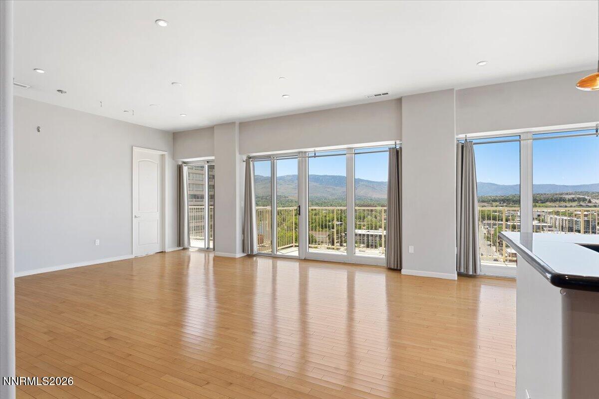 08-200 W 2nd Street Unit 1604 Reno NV 89