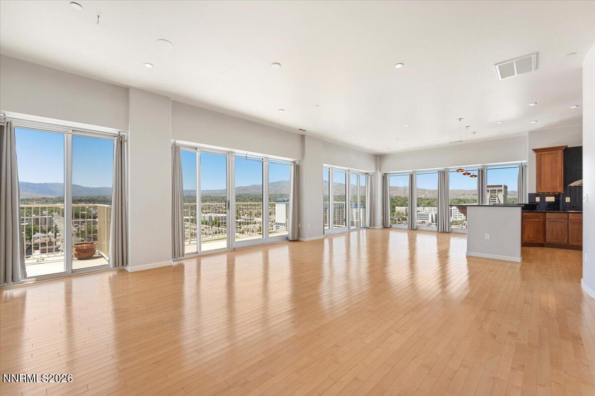11-200 W 2nd Street Unit 1604 Reno NV 89