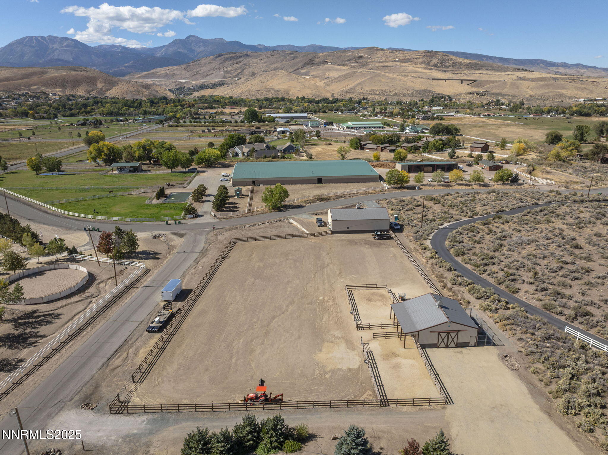 52-web-or-mls-DJI_0695