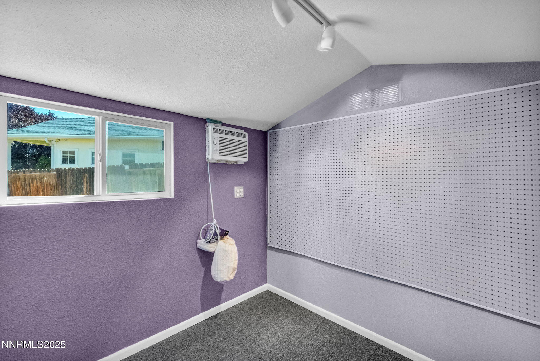 34-web-or-mls-965-aster-ln