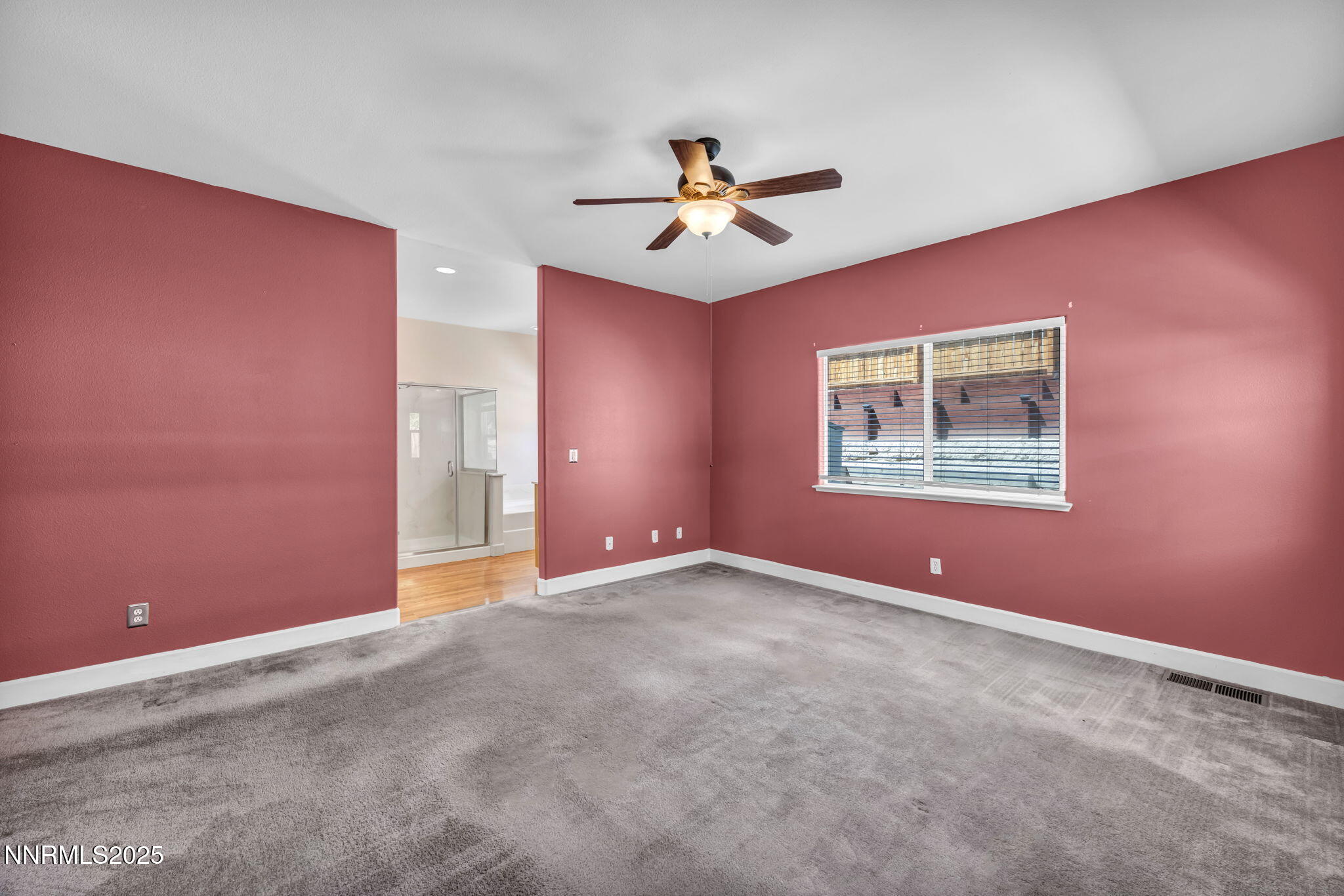 39-web-or-mls-965-aster-ln