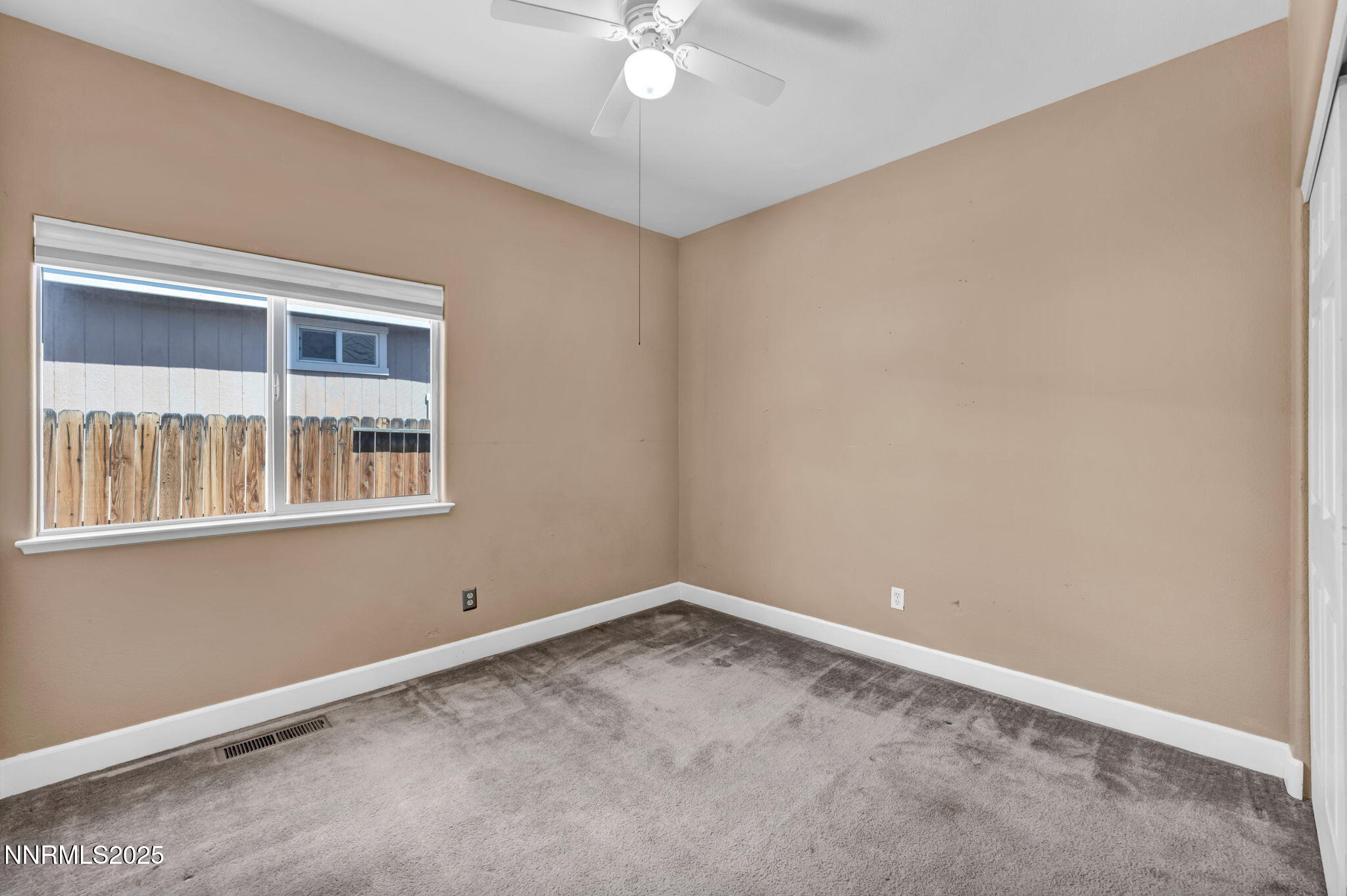 47-web-or-mls-965-aster-ln