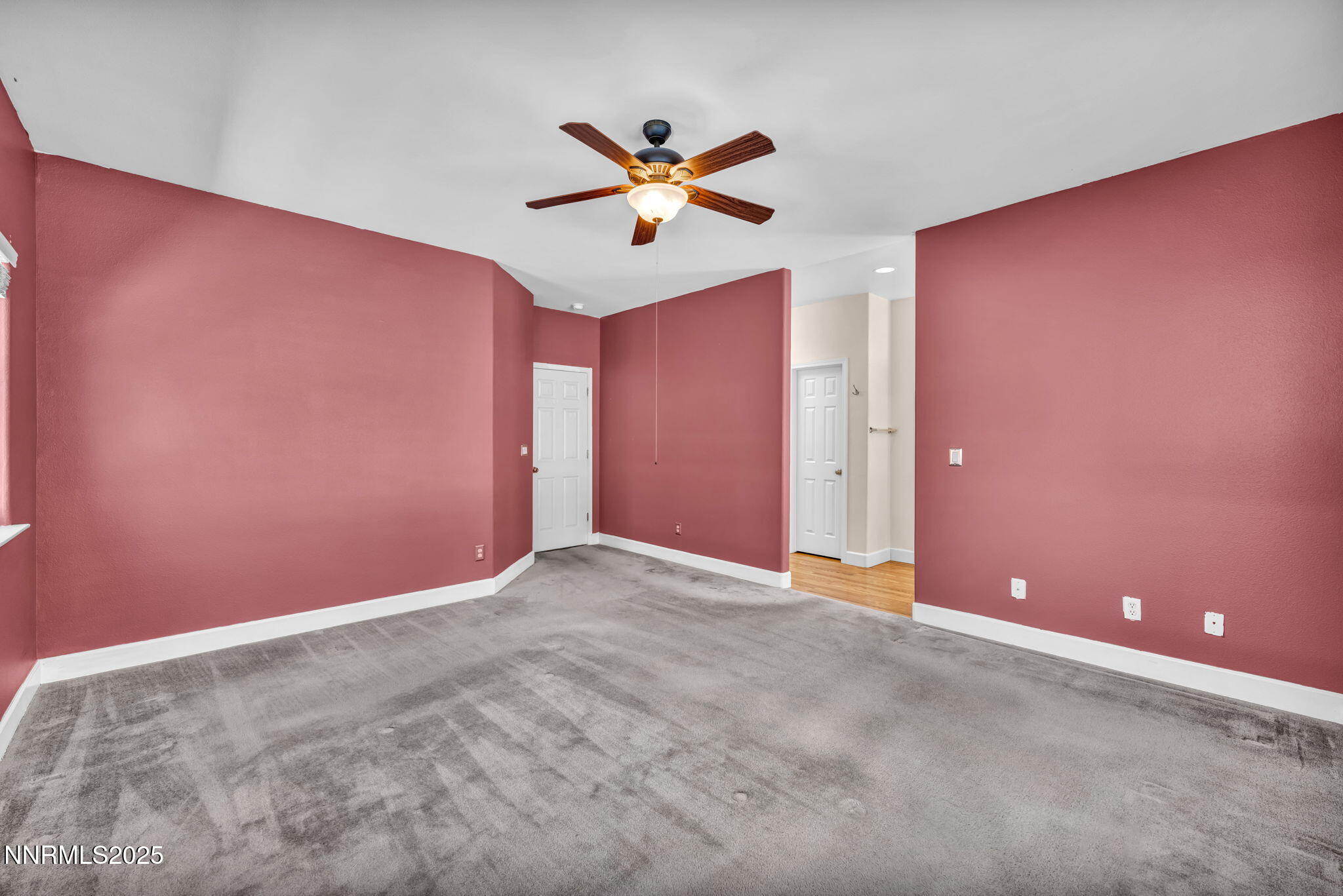 38-web-or-mls-965-aster-ln