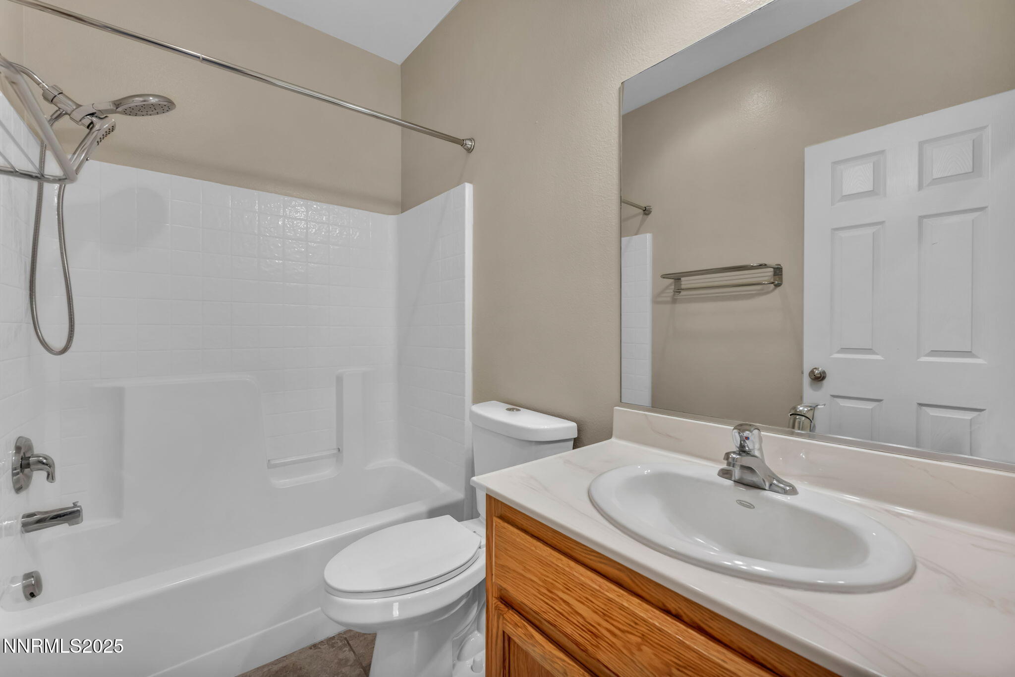 49-web-or-mls-965-aster-ln