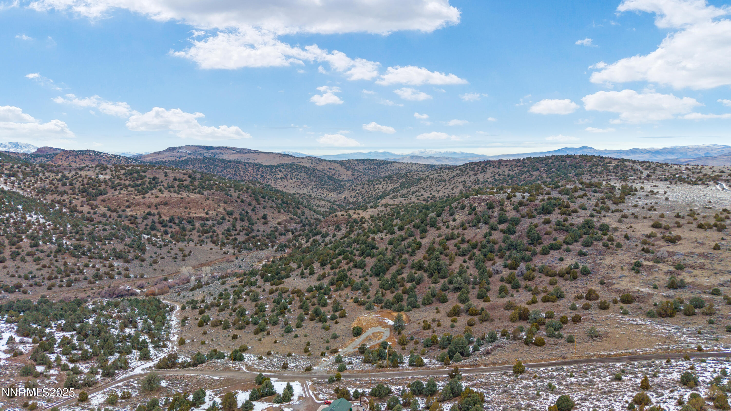 DJI_20251231123354_0878_D