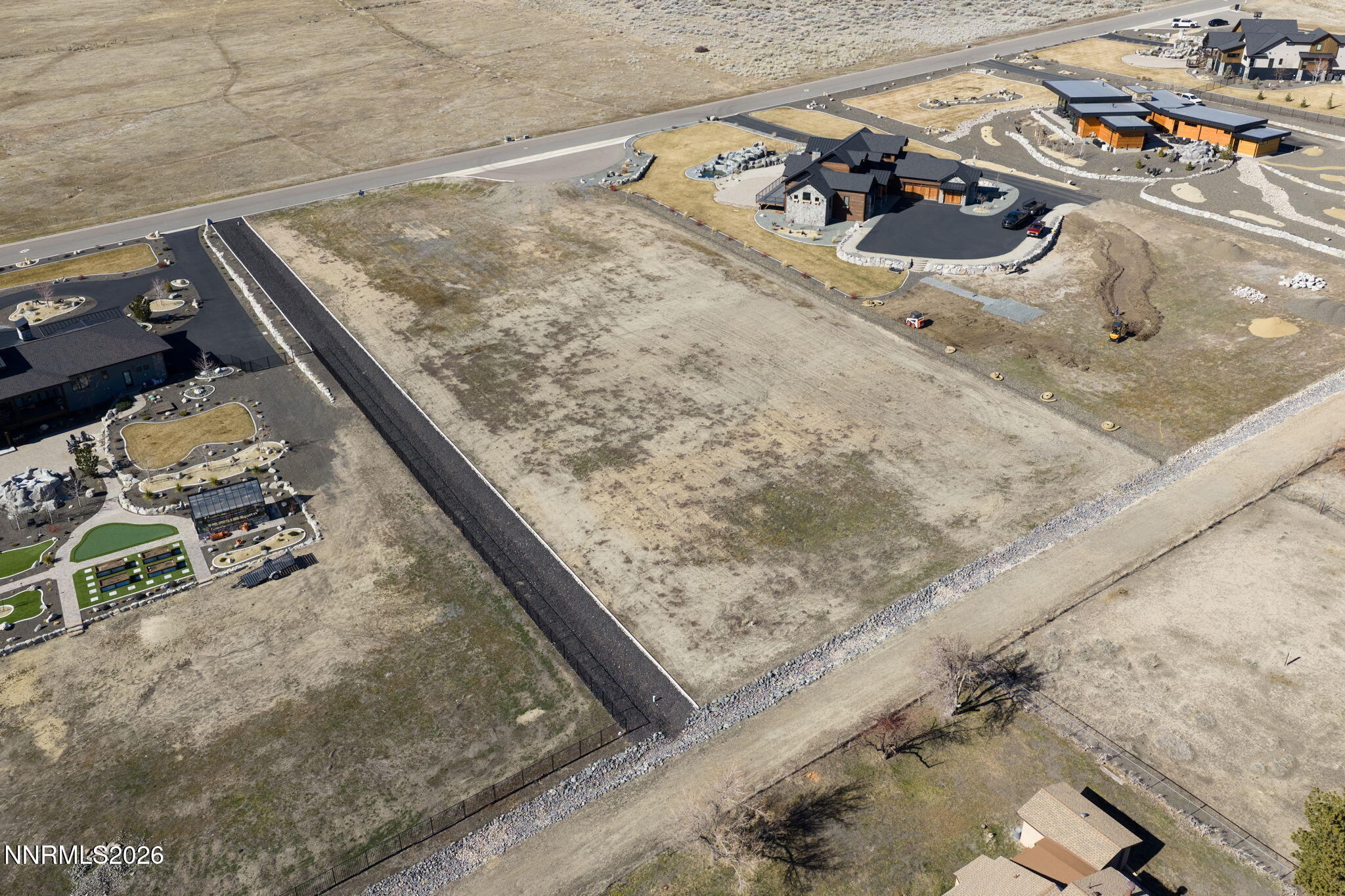 41-web-or-mls-Alura Ln-42