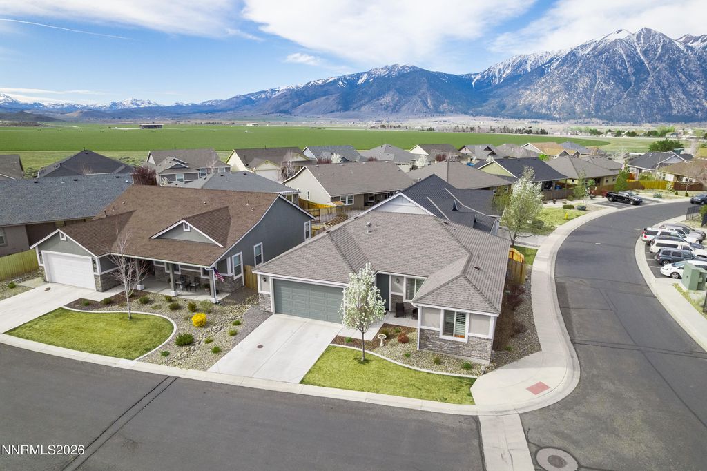 Photo of 739 E Cottage Loop, Gardnerville, NV 89460 (MLS # 260003388)