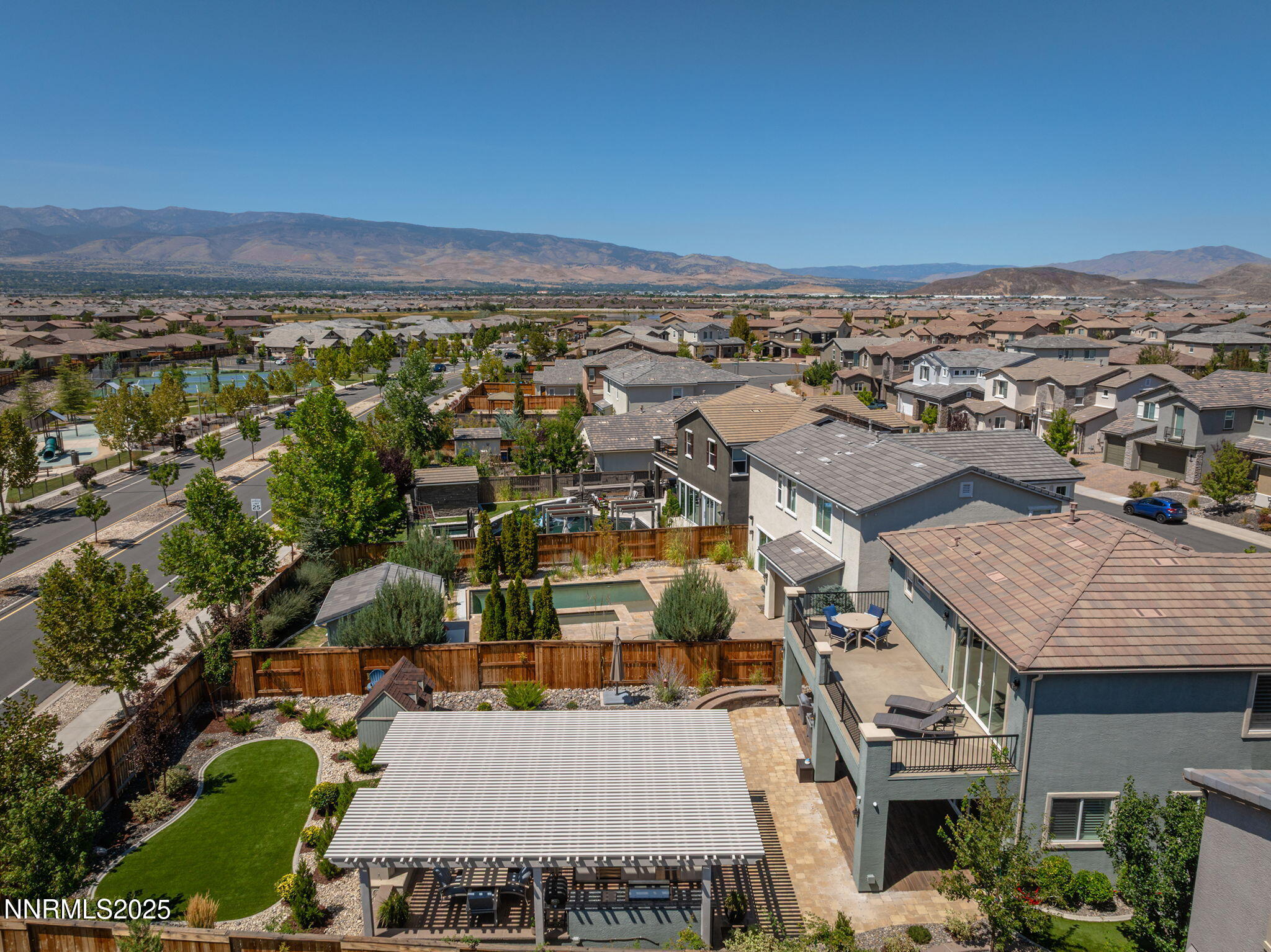 72-web-or-mls-DJI_0890