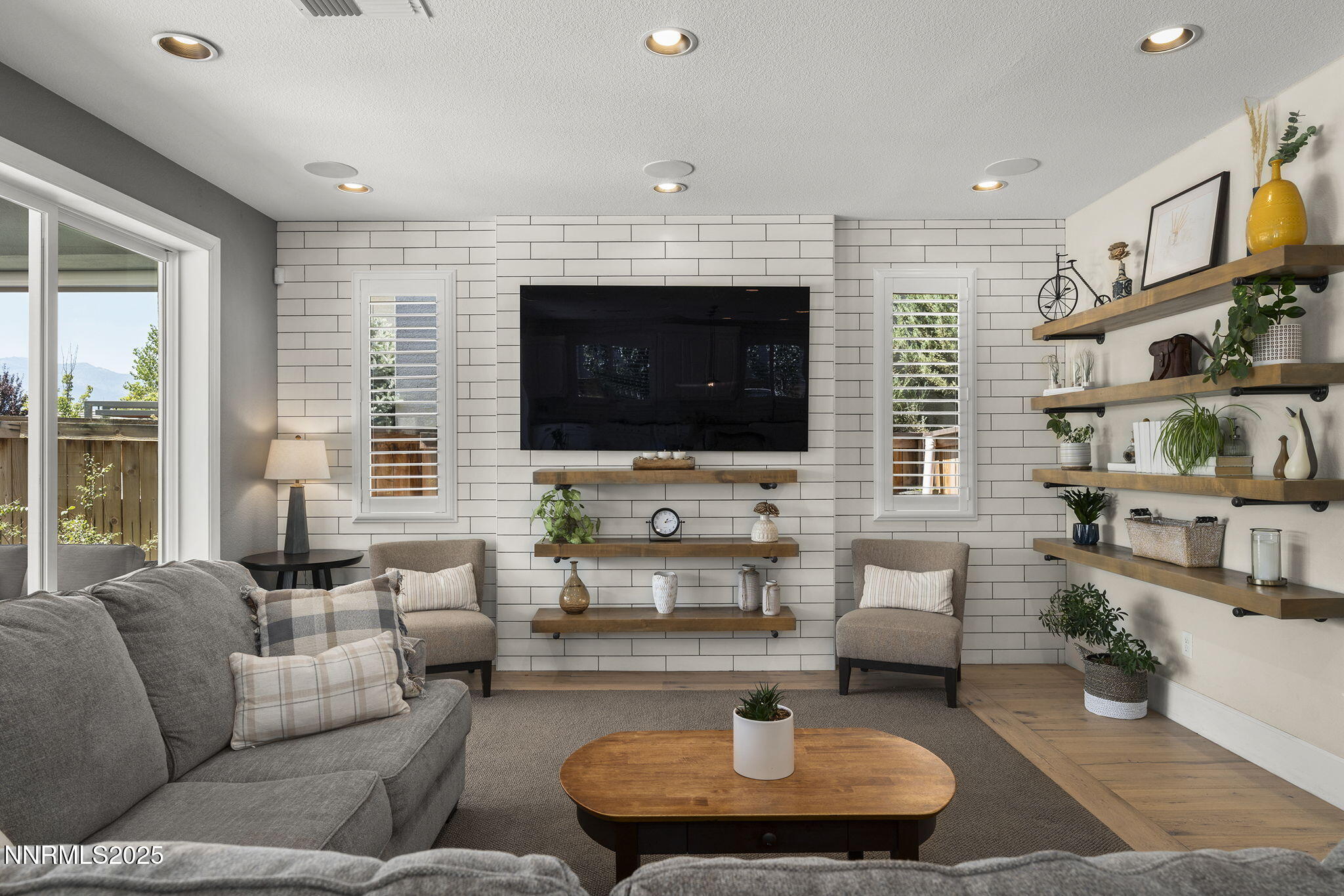 14-web-or-mls-_DSC2002