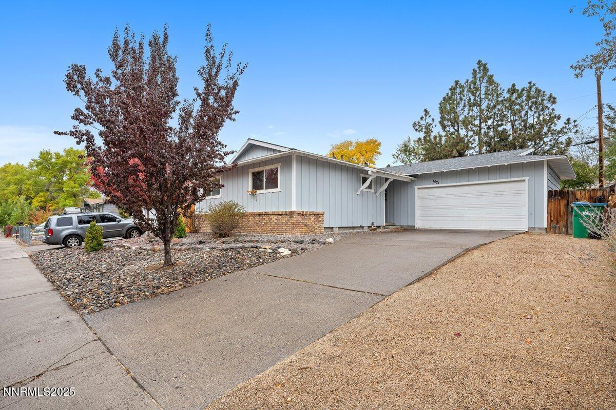 1421 Surf Way Reno NV 89503 3 of 32