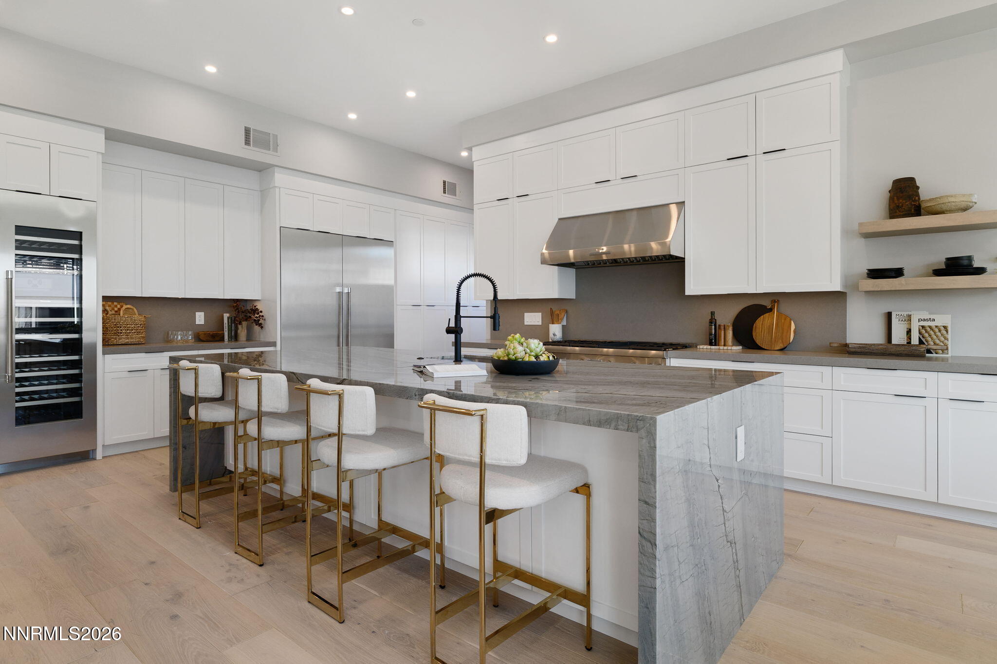 13-web-or-mls-42 Campolina St 25-15