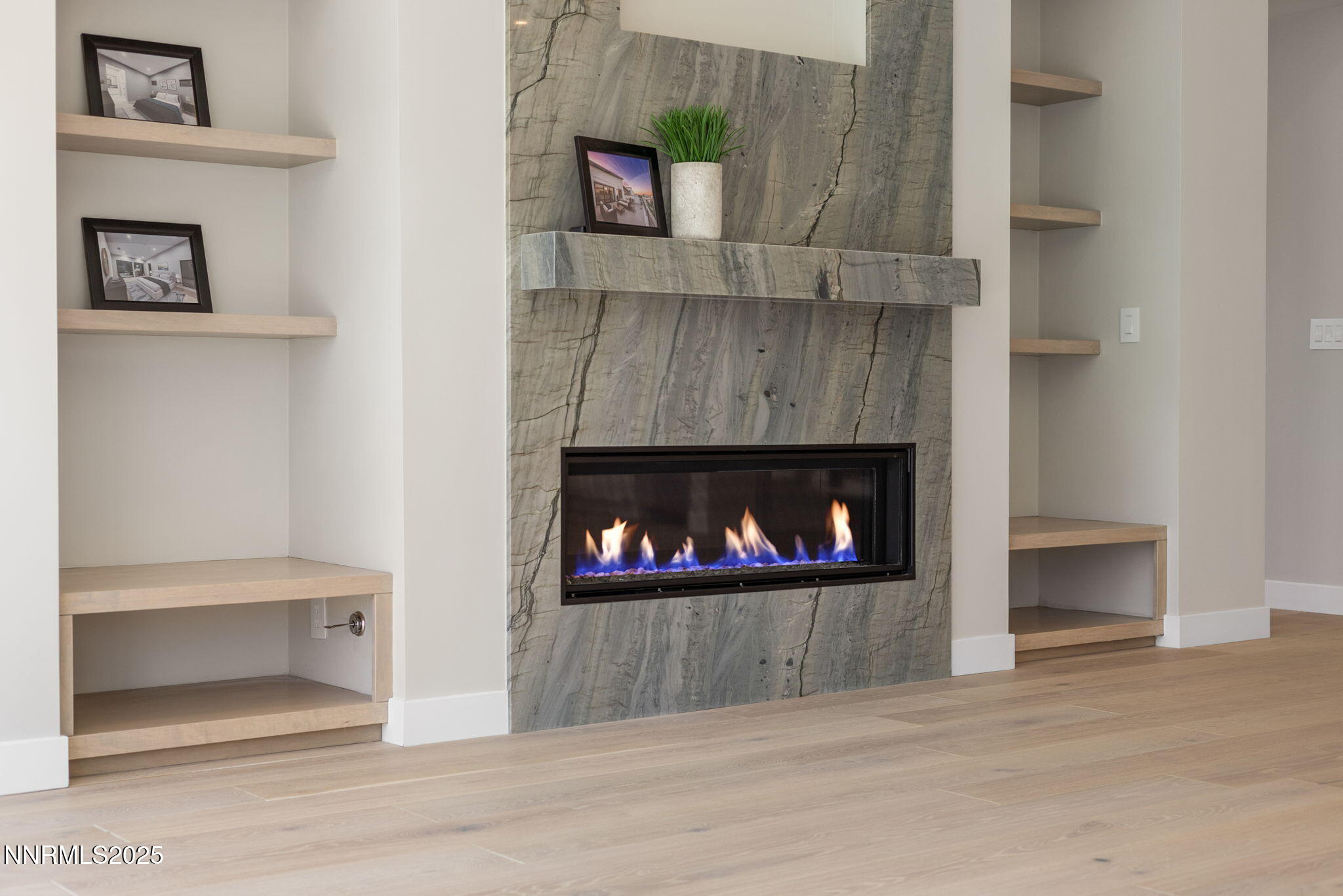 36-web-or-mls-42 Campolina unit 25-37