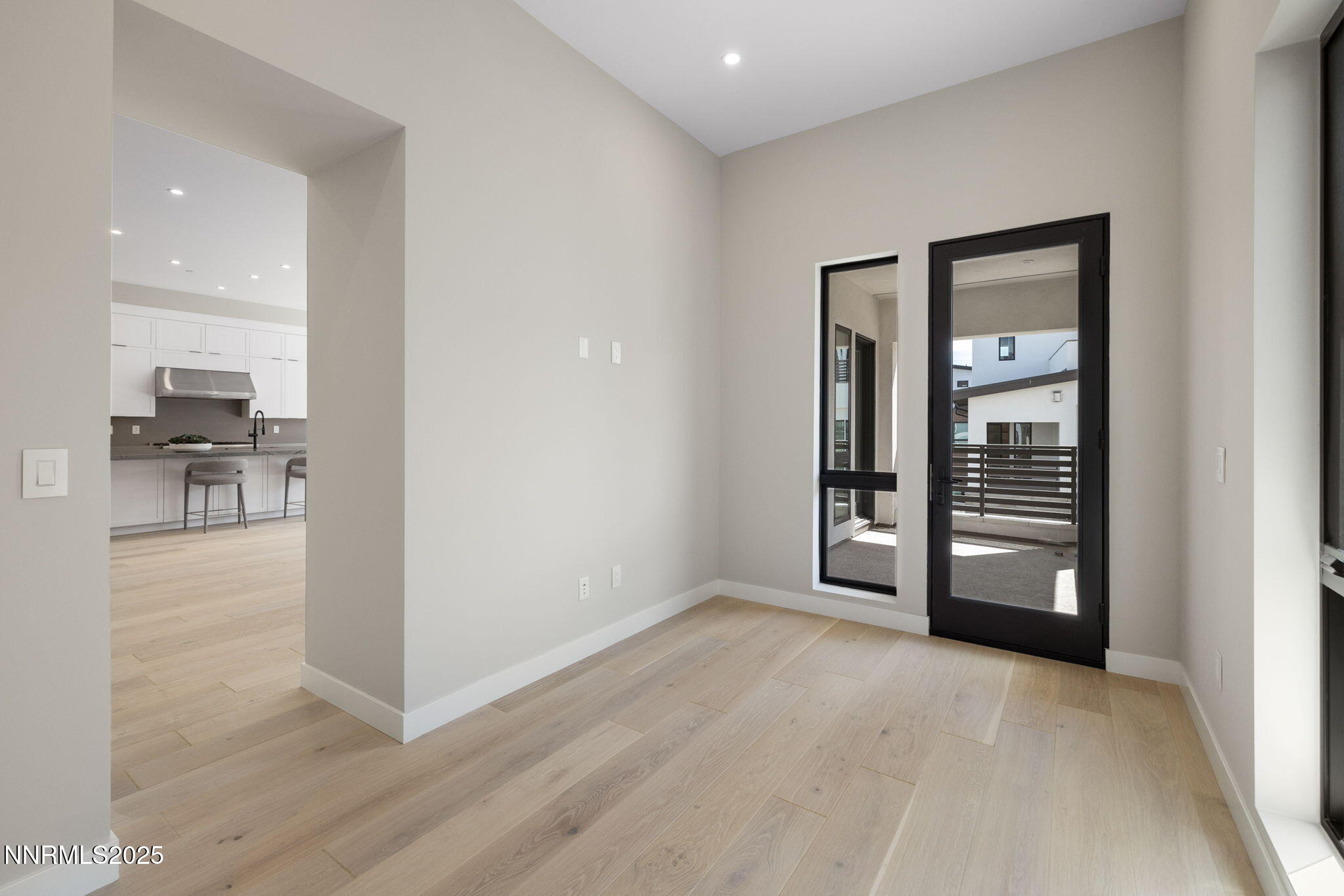 13-web-or-mls-42 Campolina unit 25-14