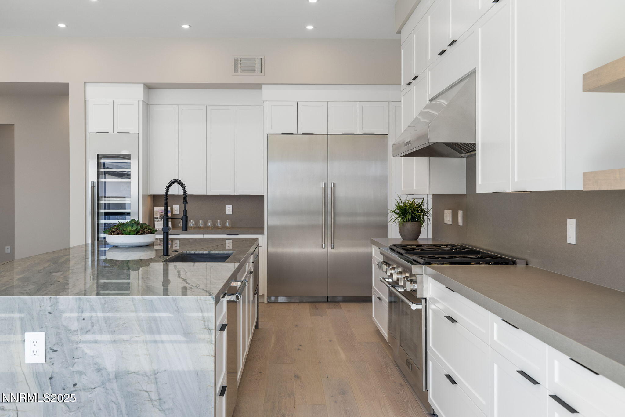 4-web-or-mls-42 Campolina unit 25-6