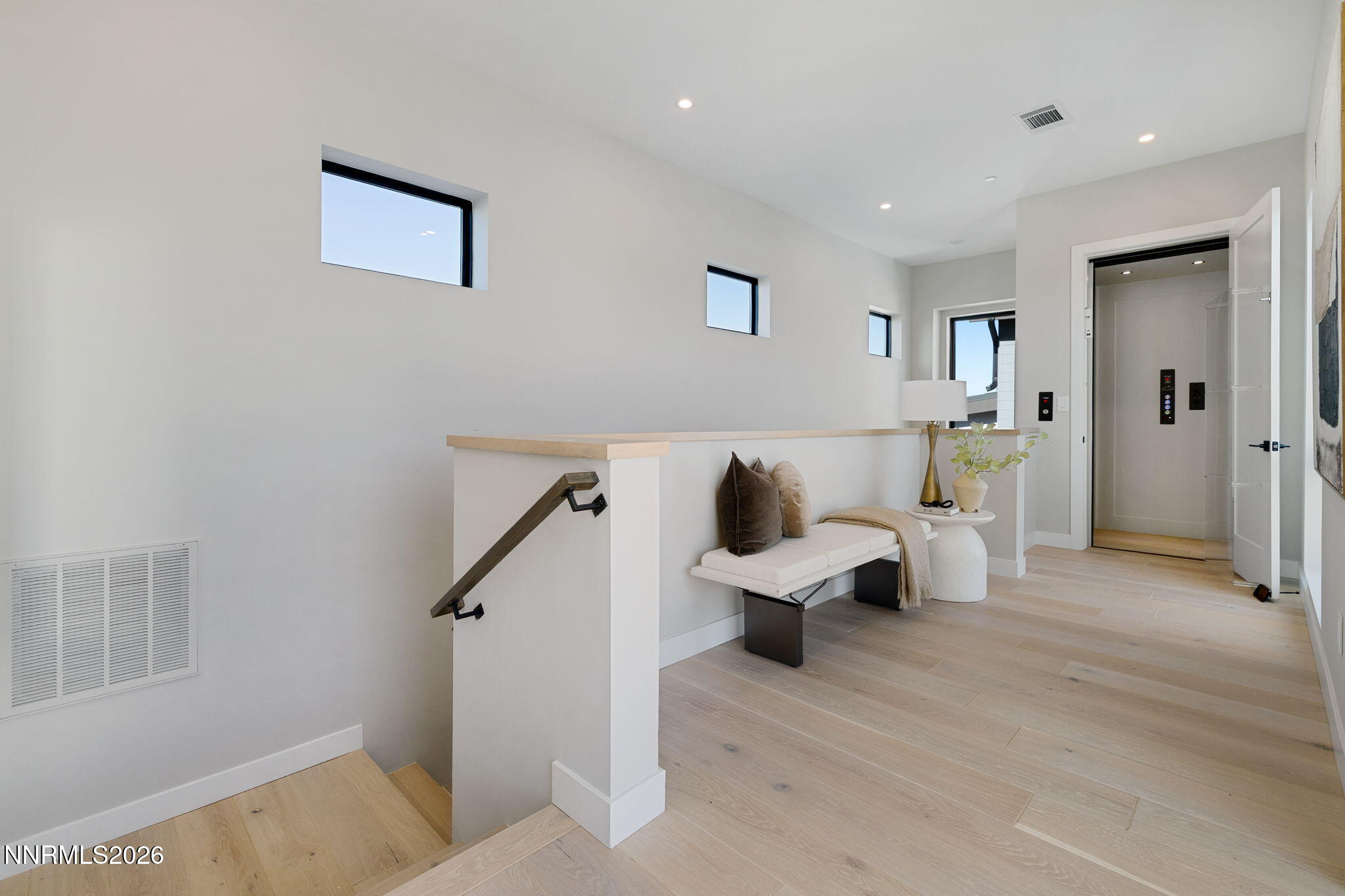 29-web-or-mls-42 Campolina St 25-30