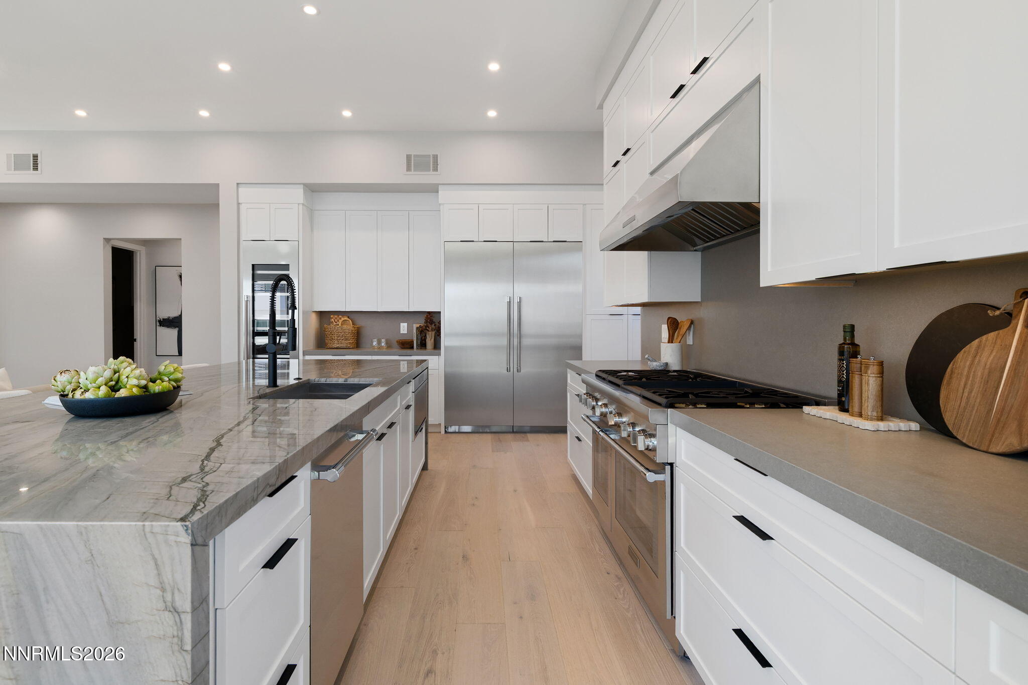 7-web-or-mls-42 Campolina St 25-8