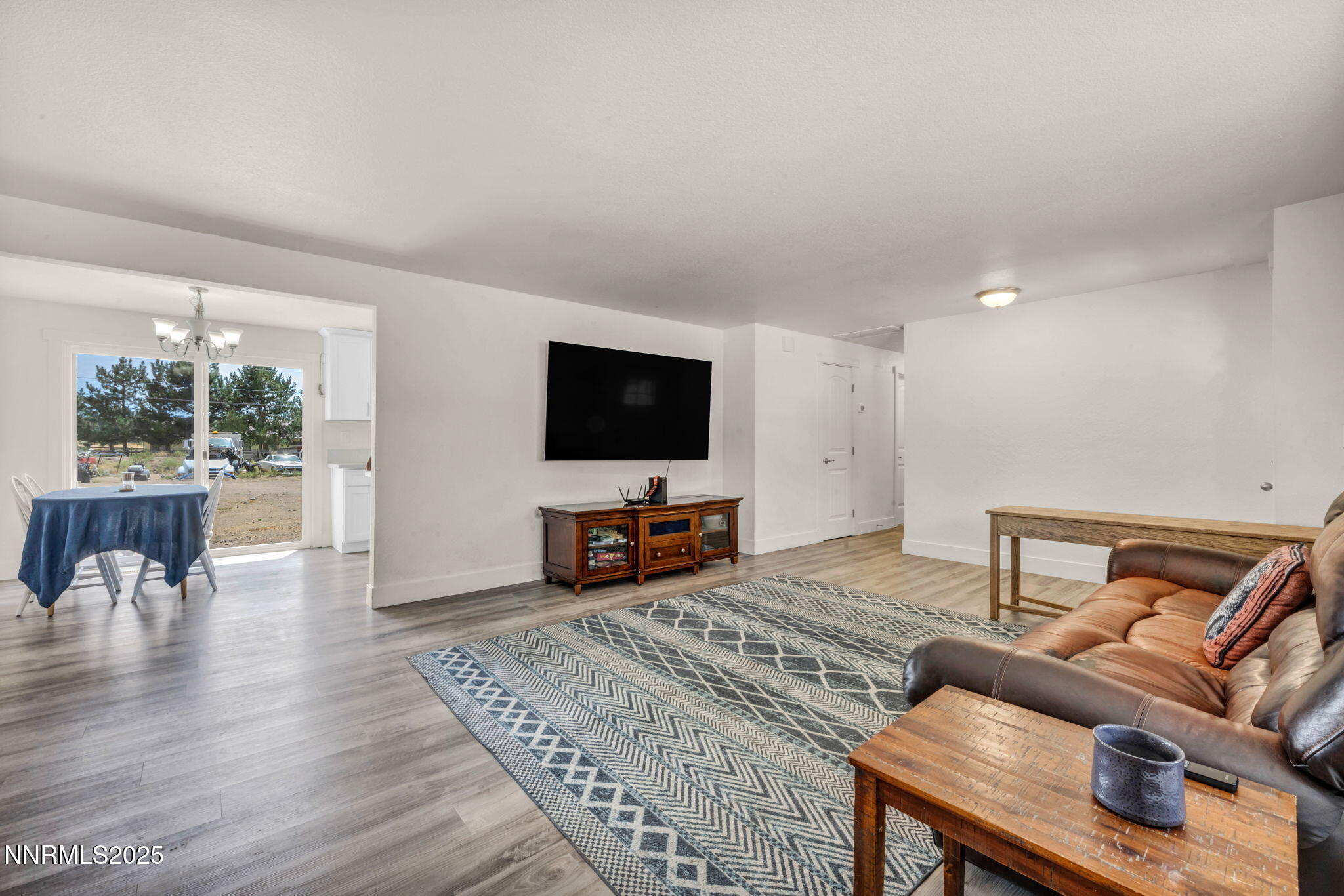 46-web-or-mls-3450-deer-foot-ln