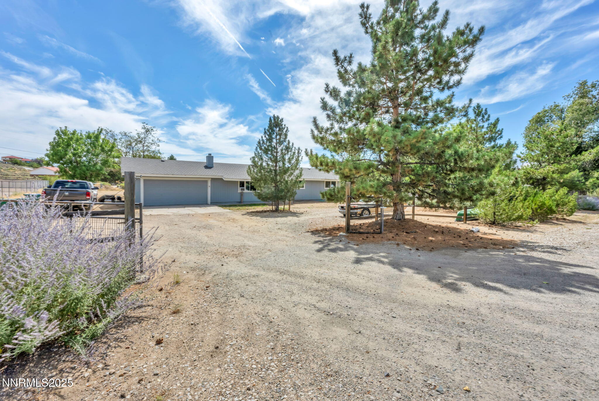 8-web-or-mls-3450-deer-foot-ln