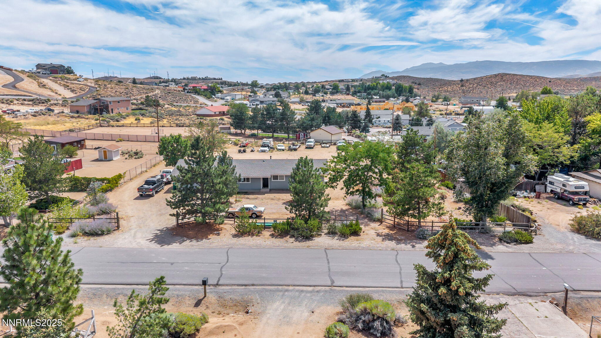 31-web-or-mls-3450-deer-foot-ln