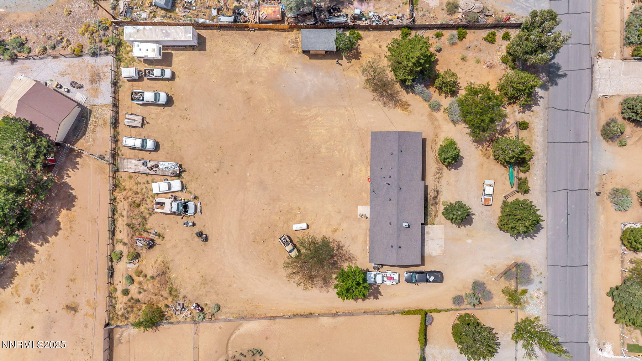 37-web-or-mls-3450-deer-foot-ln