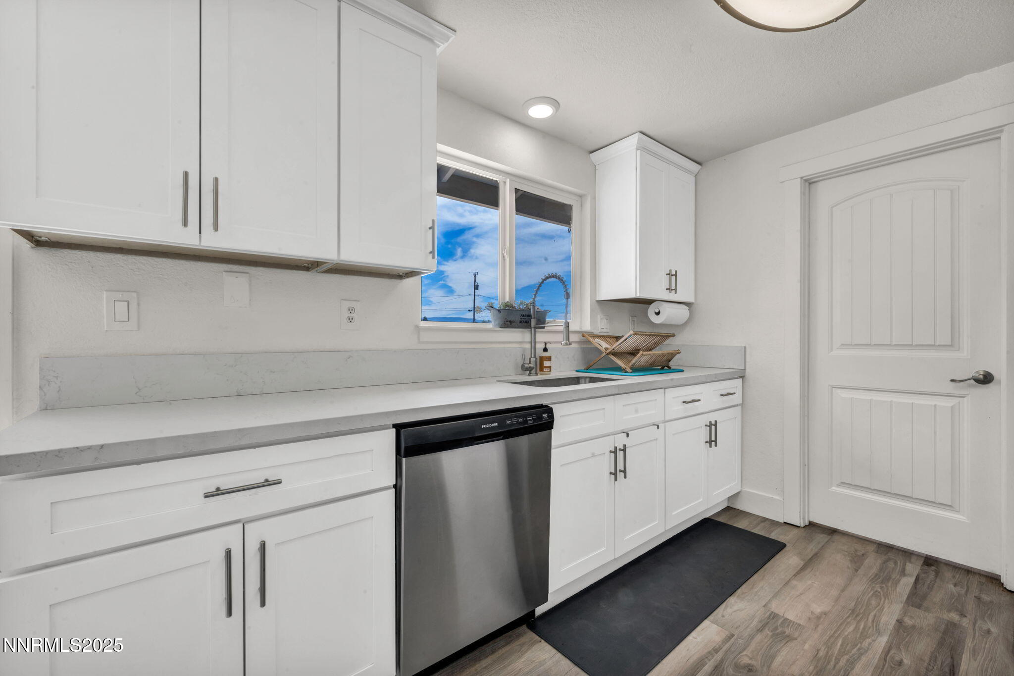 53-web-or-mls-3450-deer-foot-ln