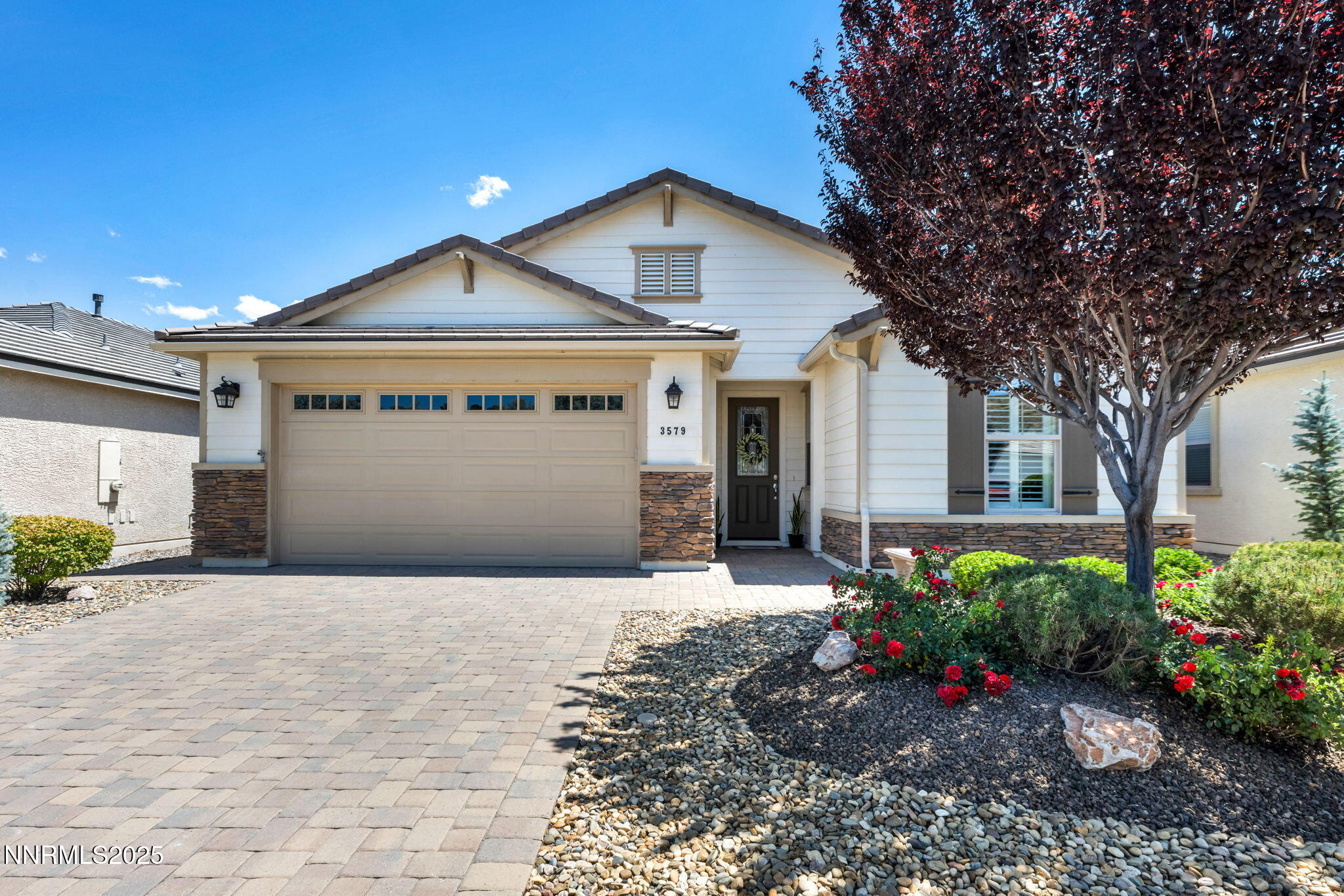 Minden, Nevada 89423, United States, 3 Bedrooms Bedrooms, ,2 BathroomsBathrooms,Residential,Active,169618