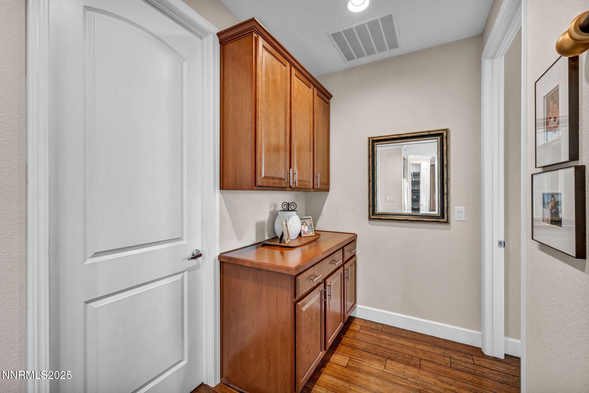 Minden, Nevada 89423, United States, 3 Bedrooms Bedrooms, ,2 BathroomsBathrooms,Residential,Active,169618