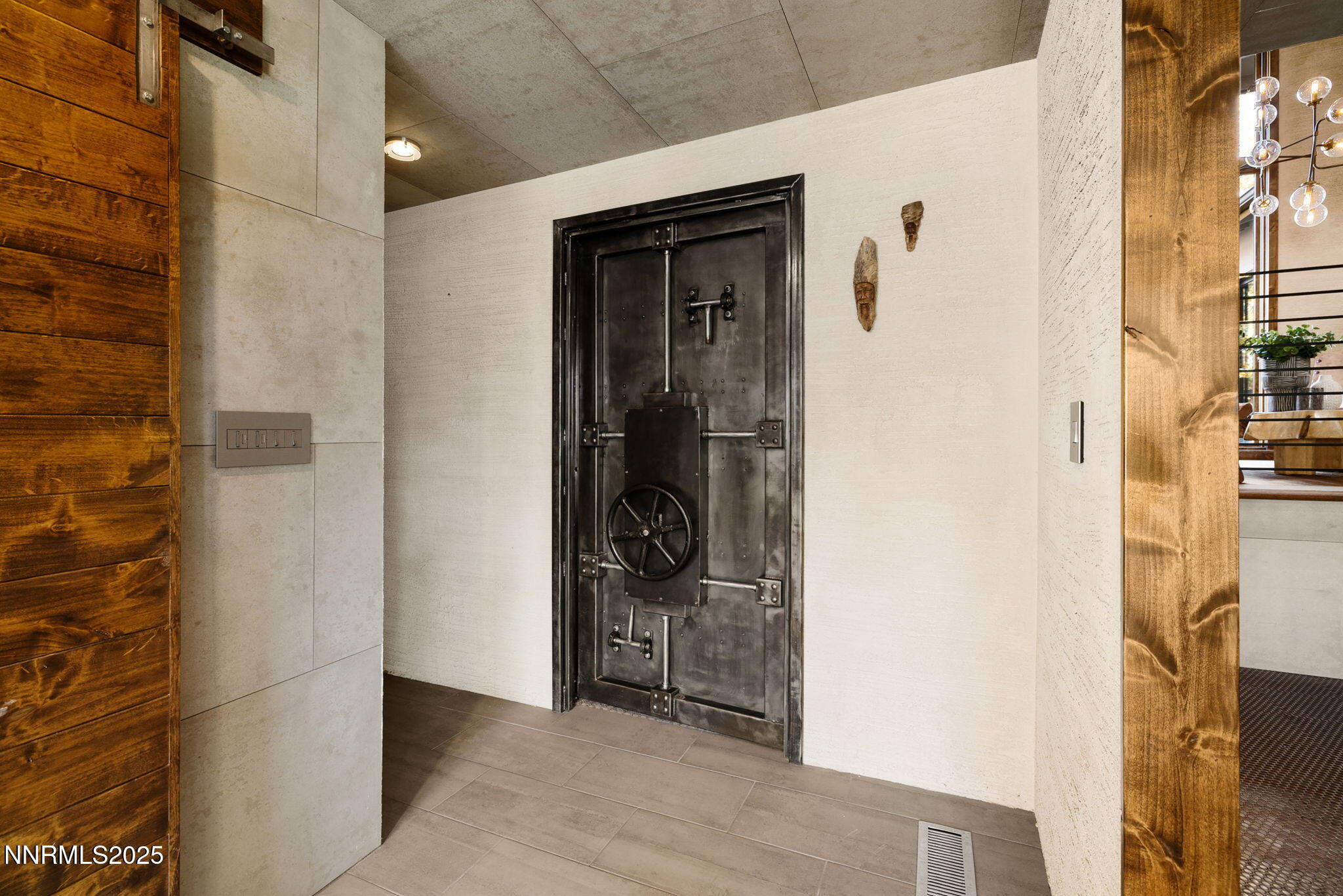 39-web-or-mls-1825 Manzanita-18