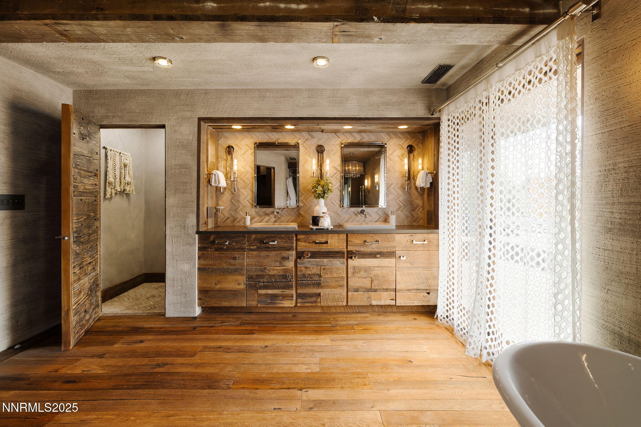 68-web-or-mls-1825 Manzanita-47