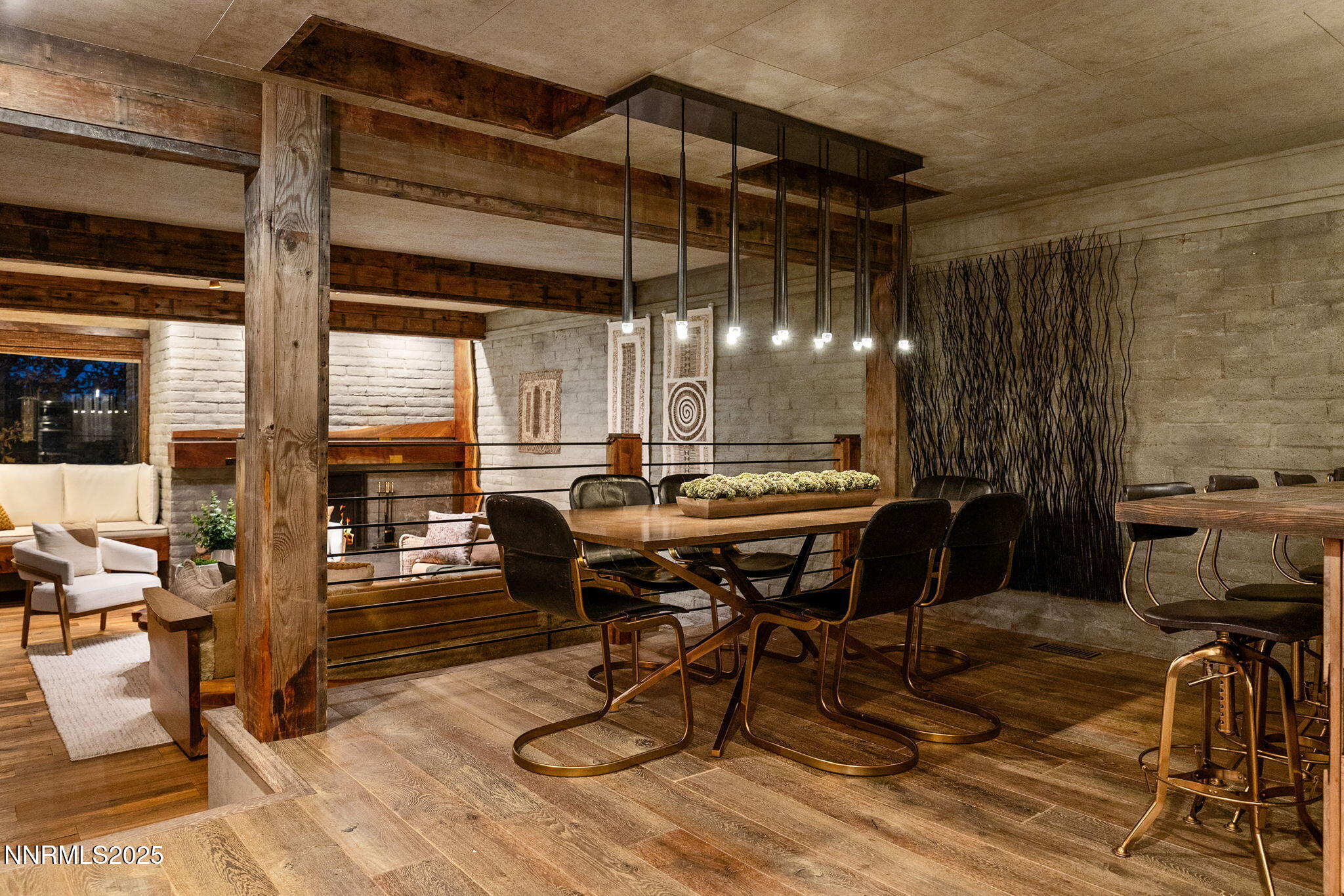 26-web-or-mls-1825 Manzanita-5