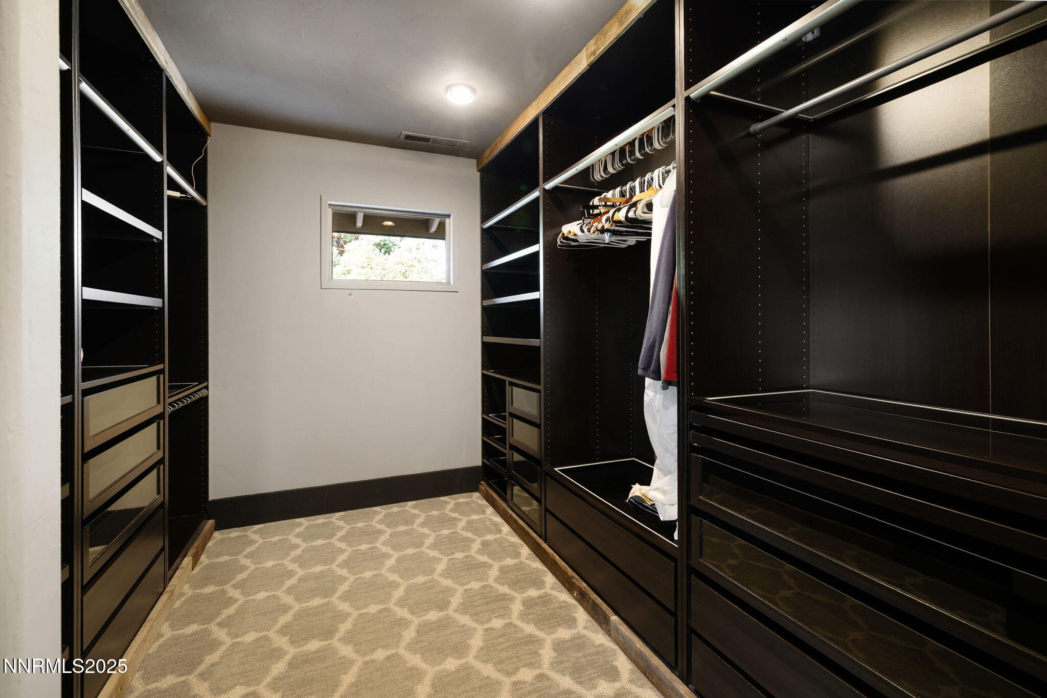 70-web-or-mls-1825 Manzanita-49