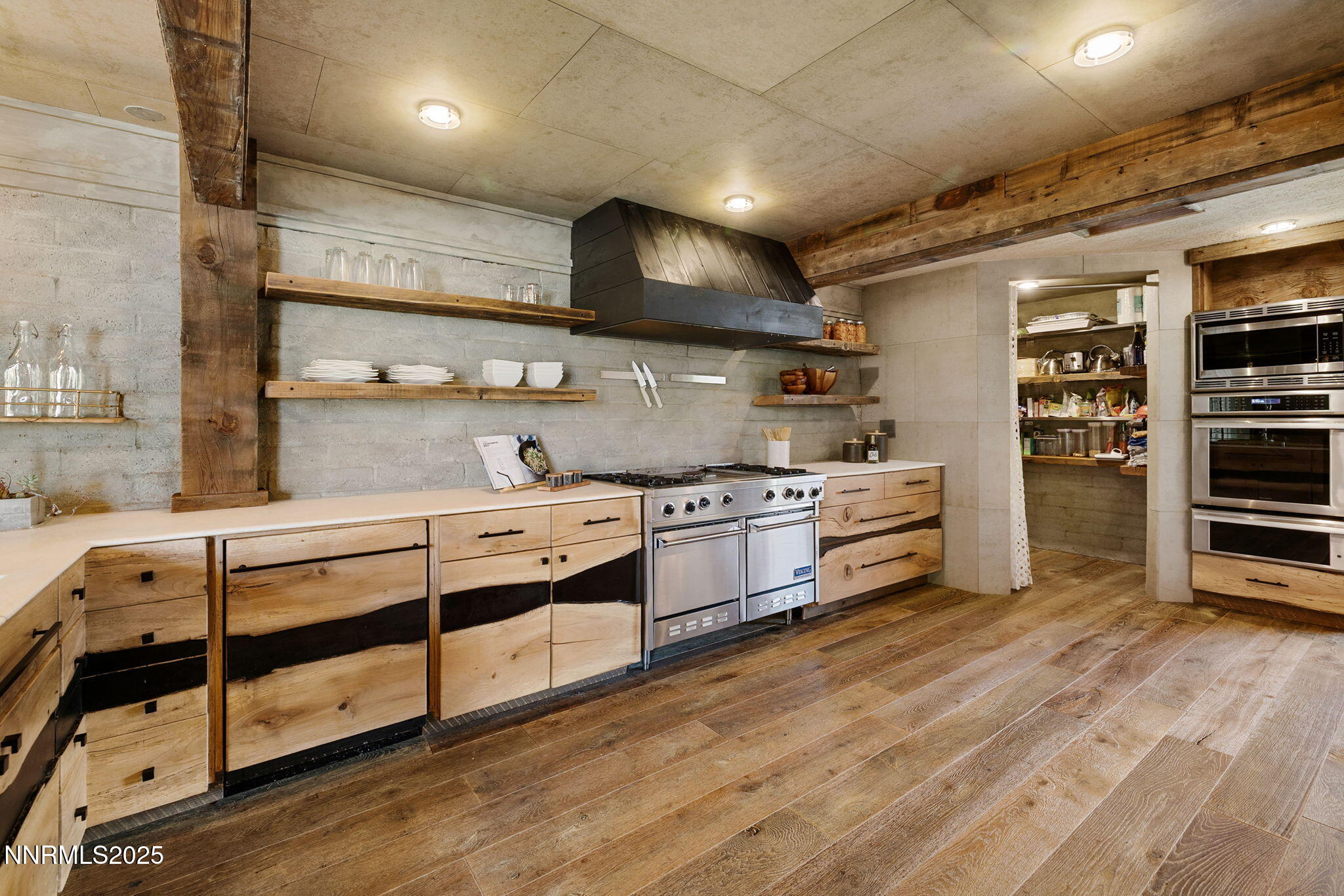 50-web-or-mls-1825 Manzanita-29