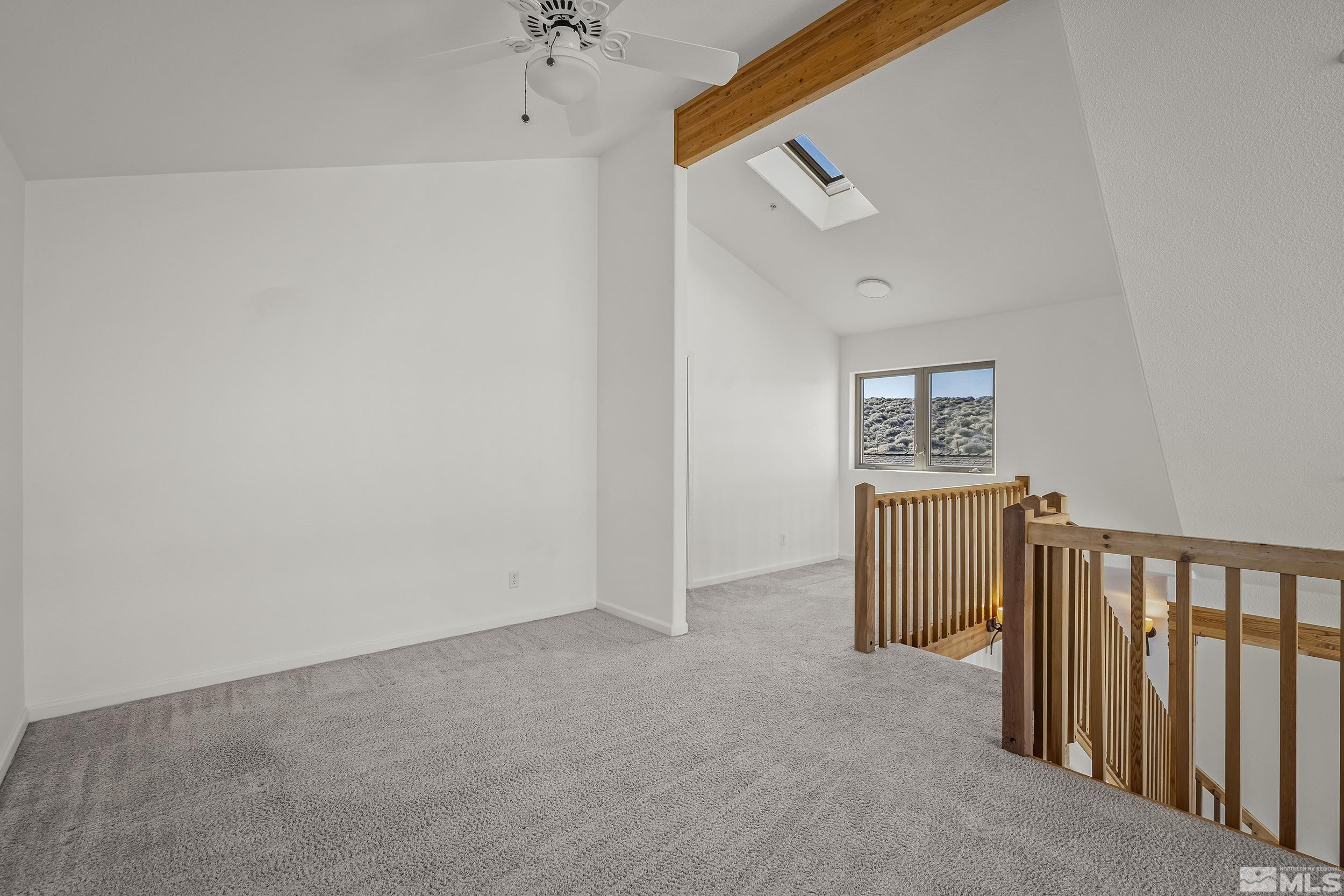 landing at loft / flex space