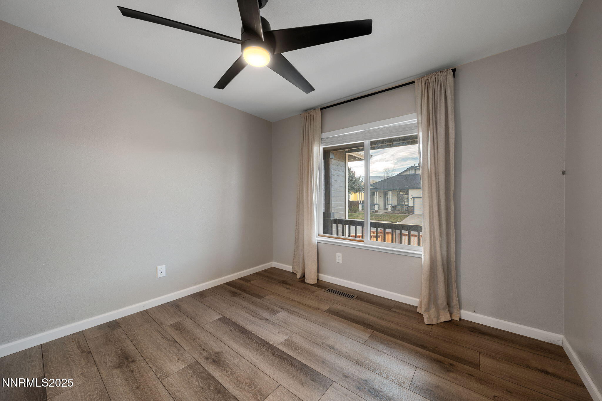 45-web-or-mls-A7408224