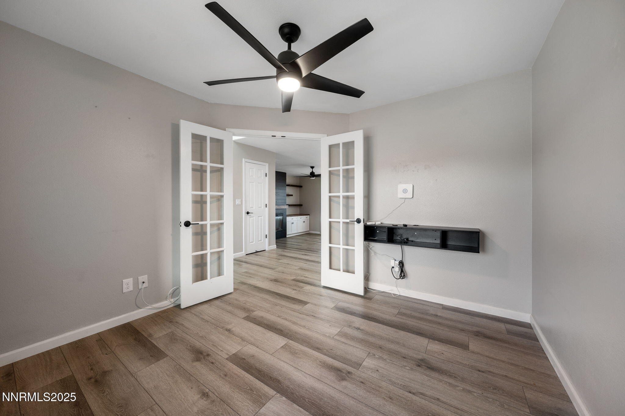 44-web-or-mls-A7408229