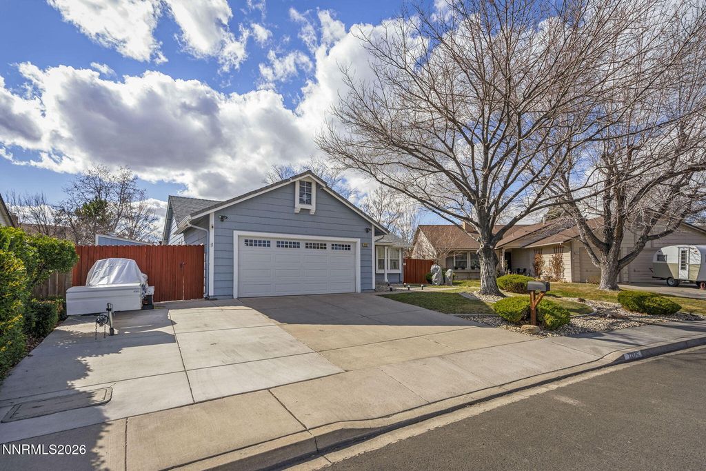 Photo of 2227 Valencia Way, Sparks, NV 89434 (MLS # 260002424)