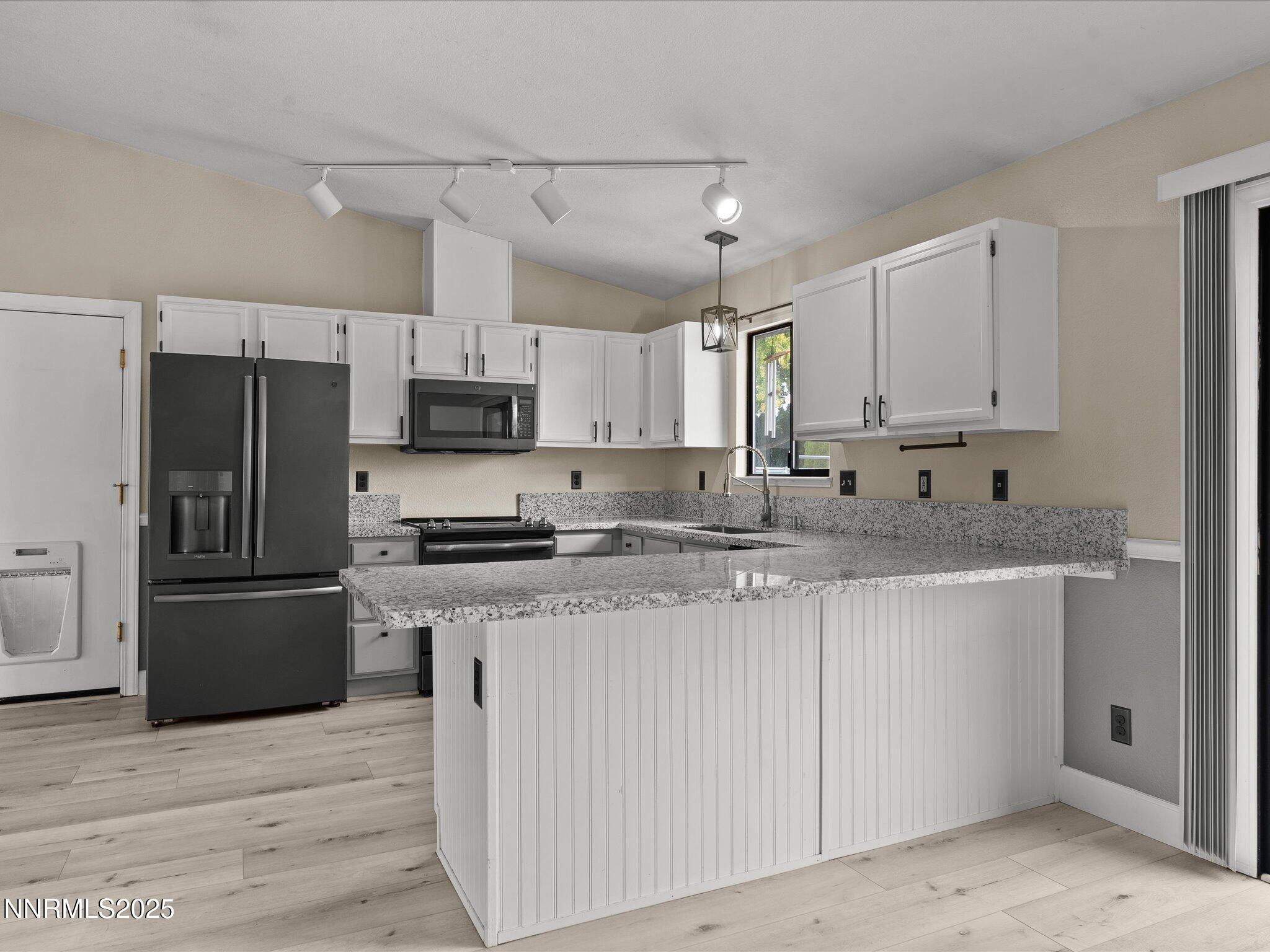 11-155 Rosetta Stone Dr-110