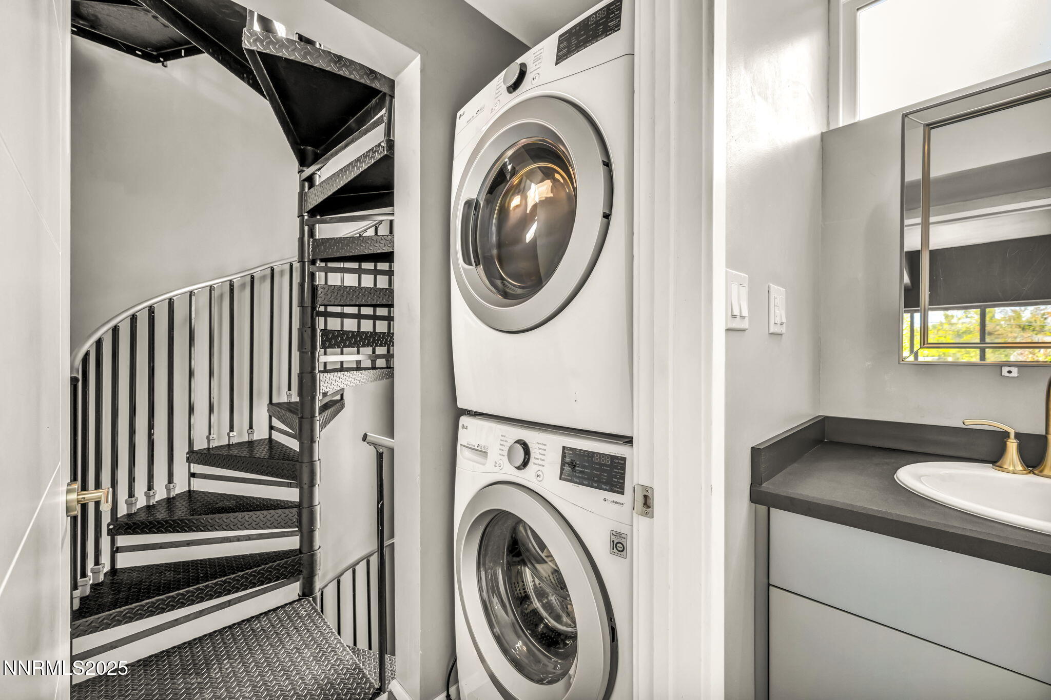 118-web-or-mls-343-mt-rose-st